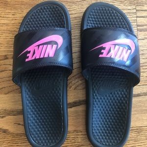 Women’s Nike Slides | Size 11 | Black and Pink